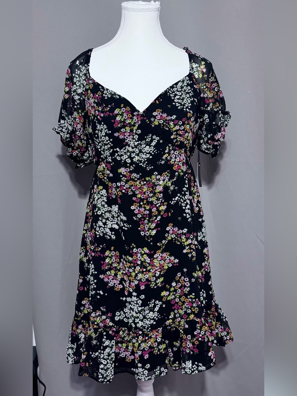 Black Floral Midi Dress with Sweetheart Neckline